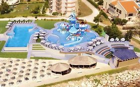 Royal Bay Resort & Aqua Park
